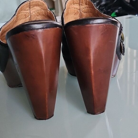 Frye Leather Mule Heels - Picture 3 of 11